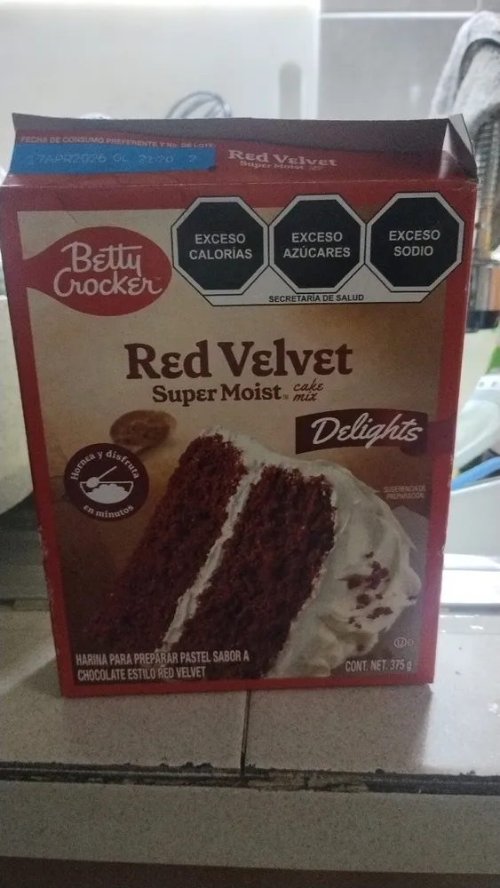 Red Velvet Super Moist Cake