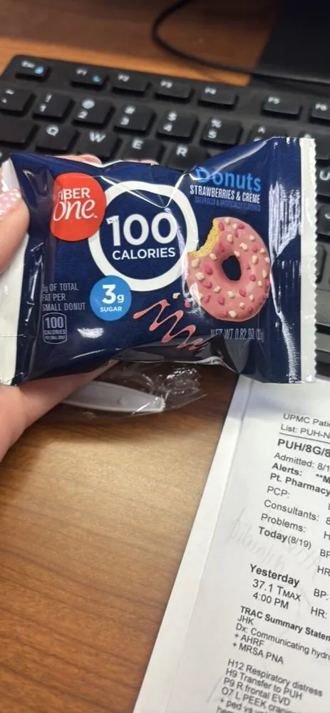 Donuts Strawberries & Creme