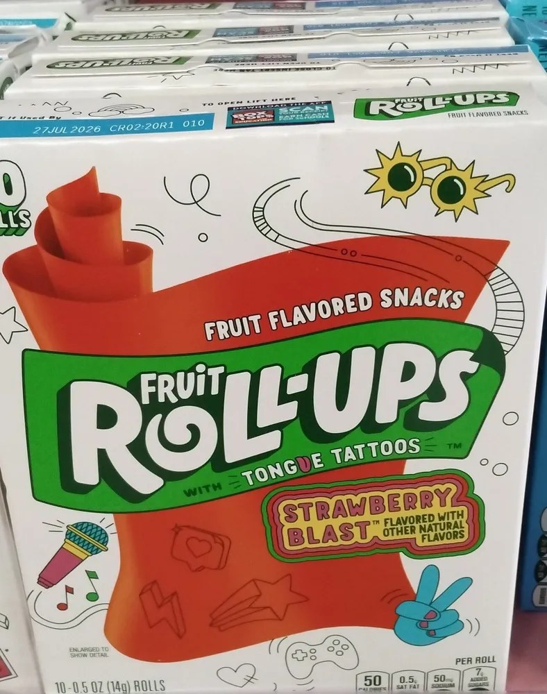 Fruit Roll-Ups strawberry