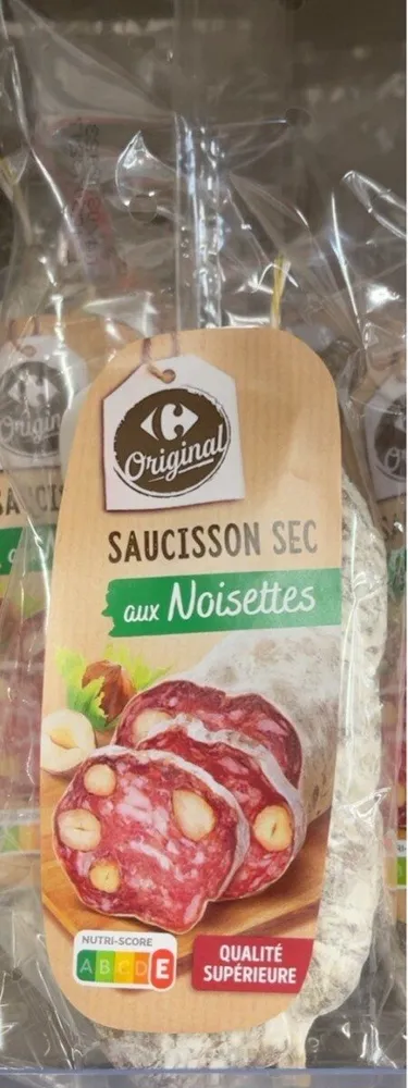 Saucisson sec aux noisettes