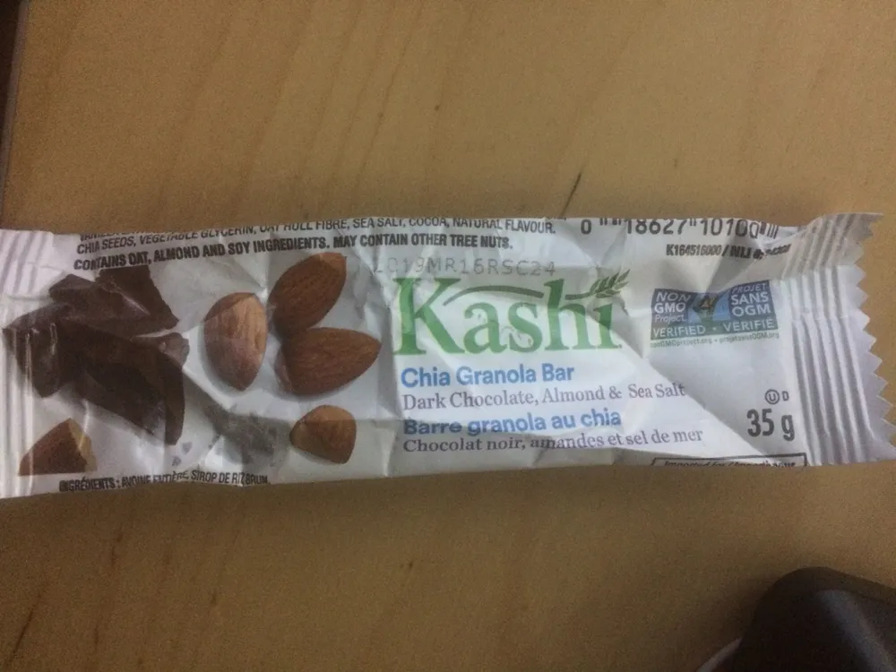 Chia Granola Bar Dark Chocolate Almond & Sea salt