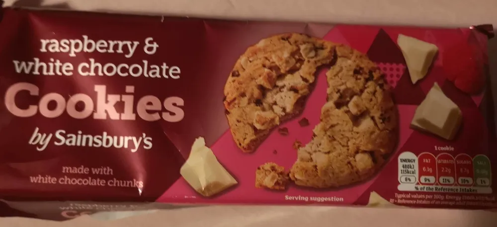 Raspberry & white chocolate cookies