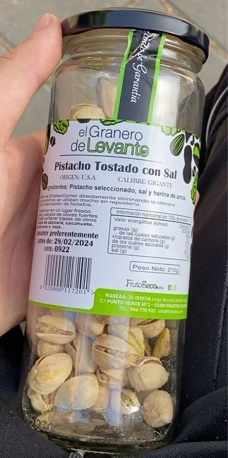 Pistacho tostado con sal