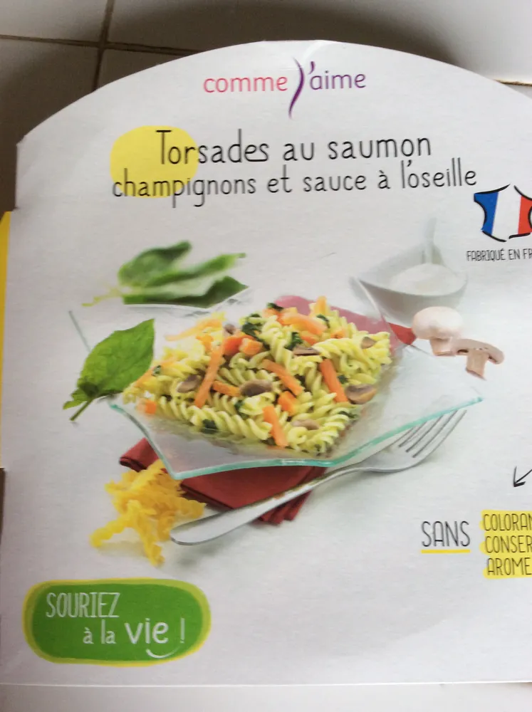 Torsades au saumon champignons et sauce à l'oseille