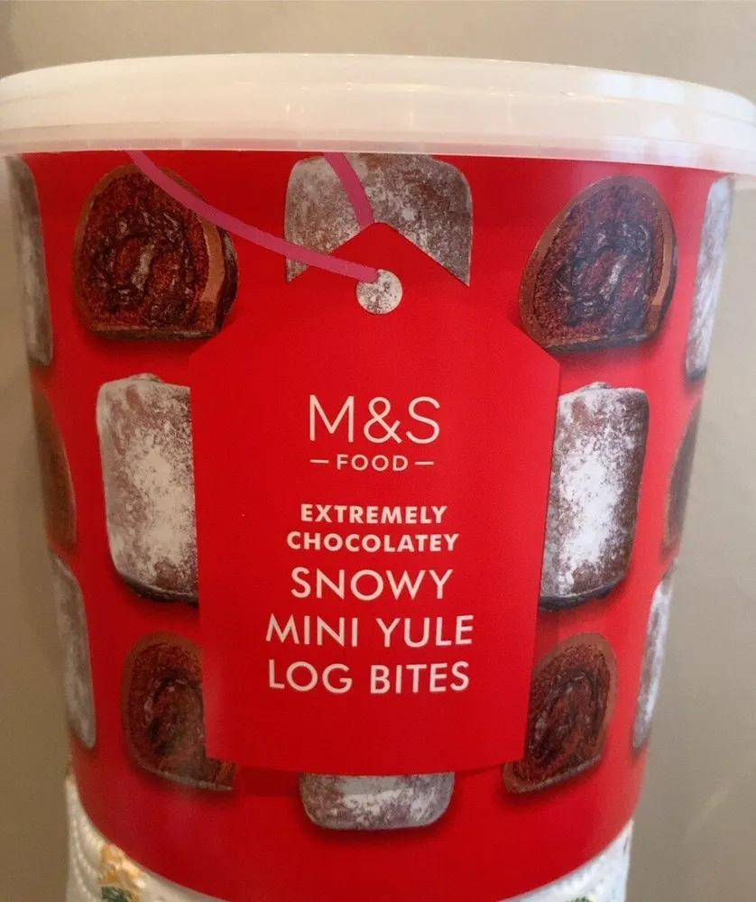 Mini roulés de génoise au chocolat