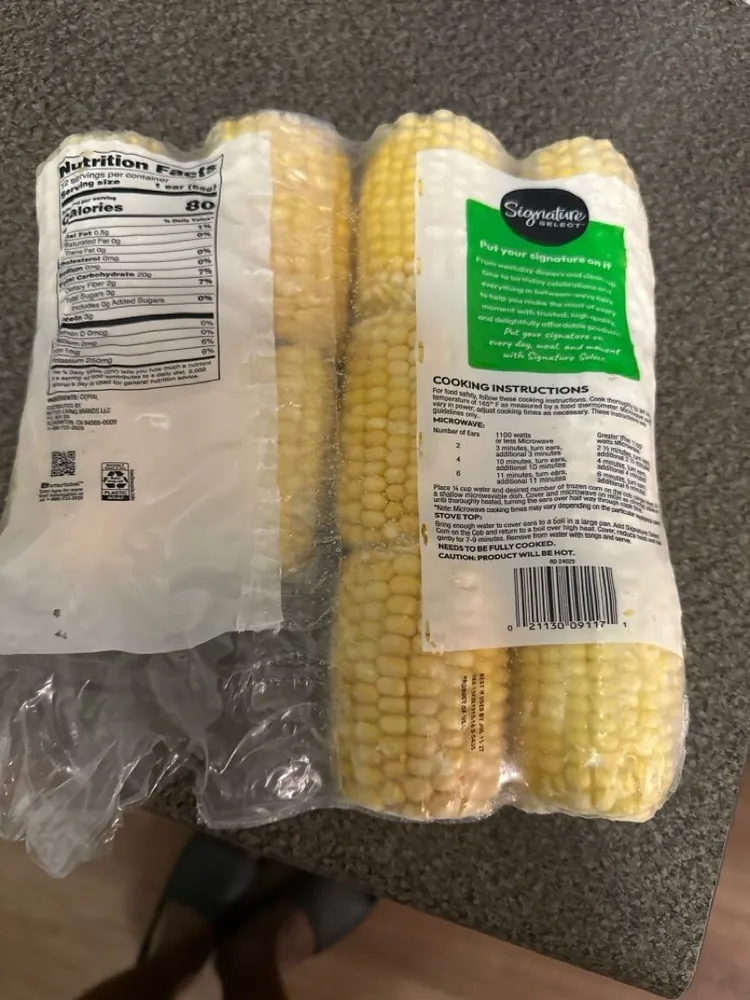 Sweet Corn On Cob - J. Osco