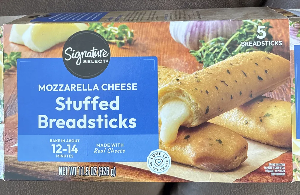 Mozzarella cheese stuffed breadsticks