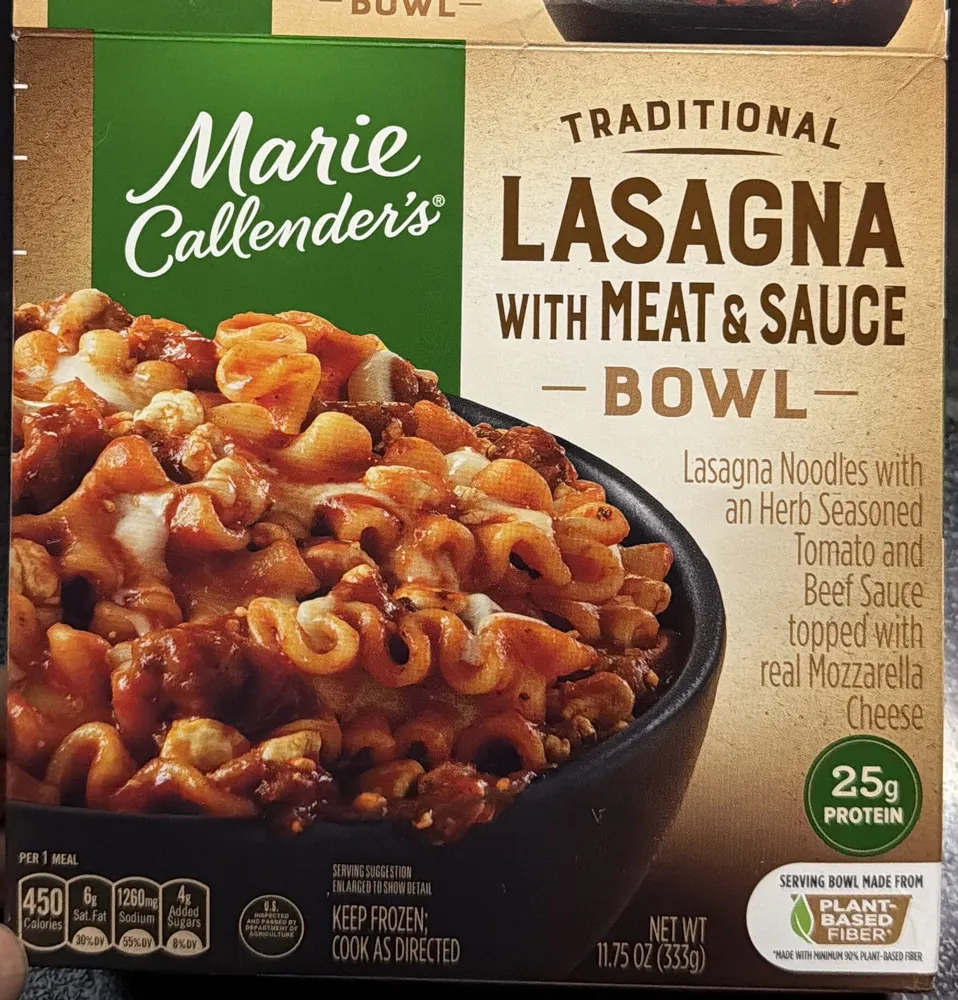 Traditional Lasagna with Meat & Sauce Bowl