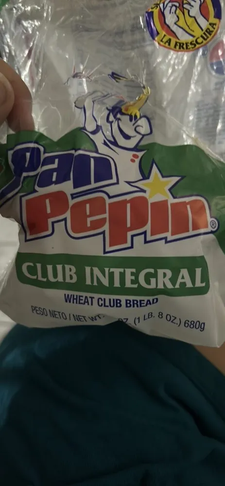 WHEAT CLUB BREAD