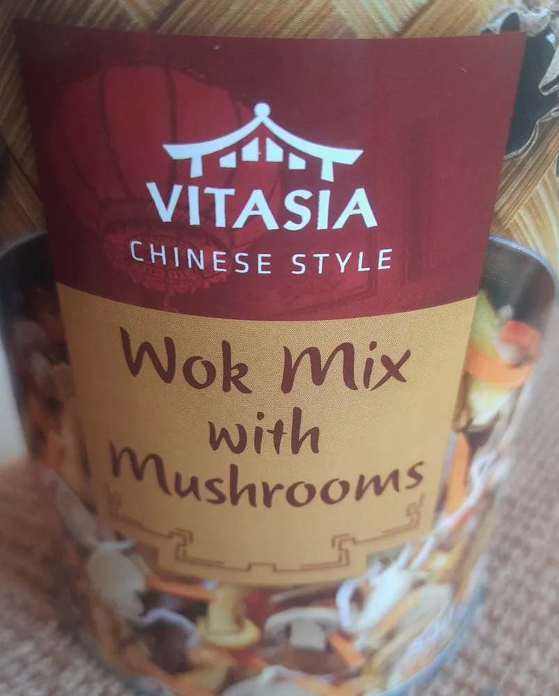 Wok mix with mushrooms