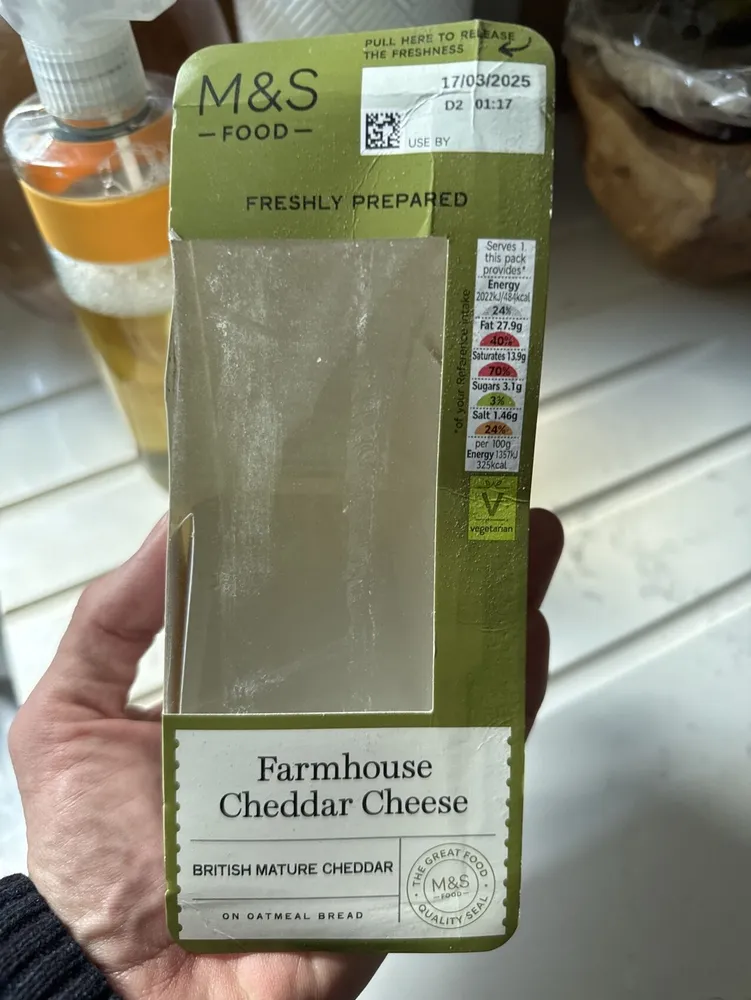 Farmhouse cheddar cheese sandwich