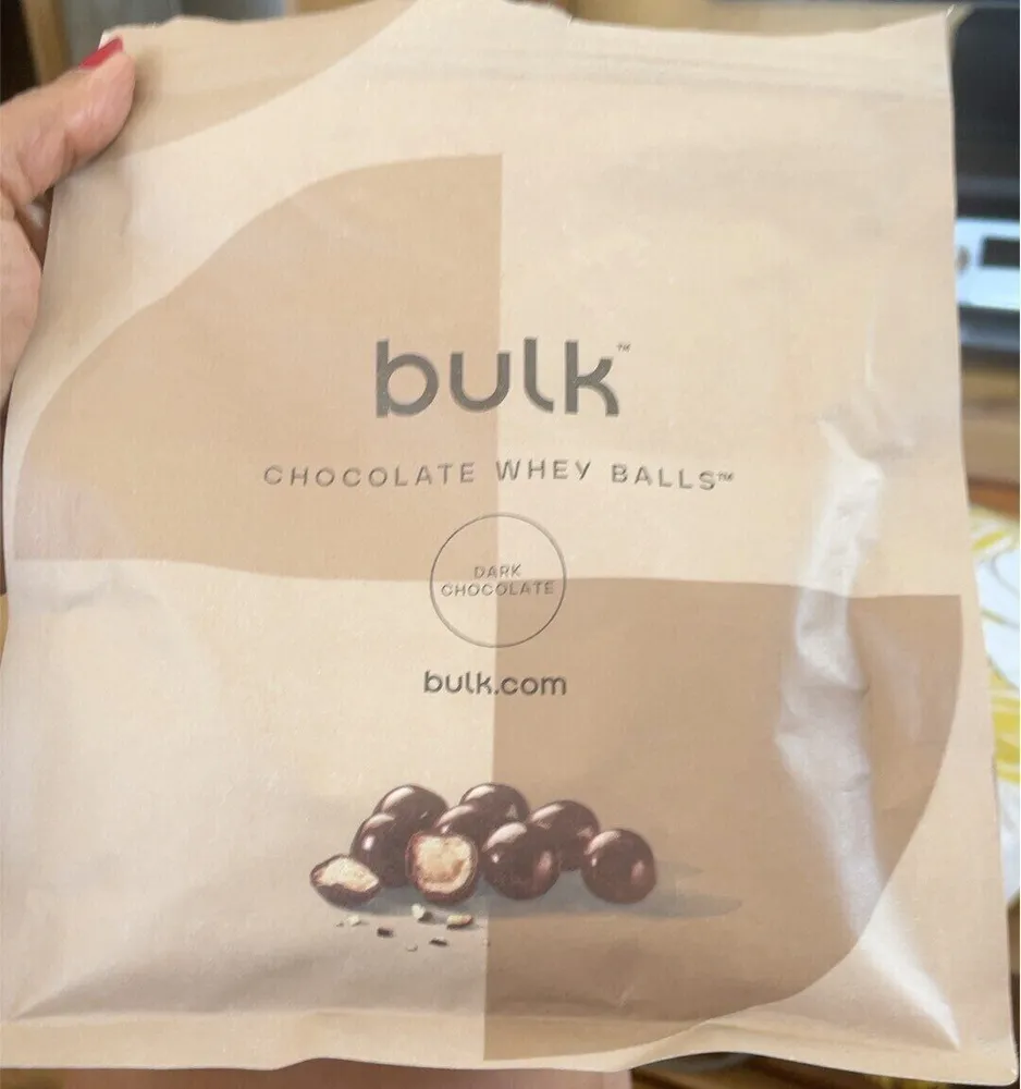 Chocolate whey balls
