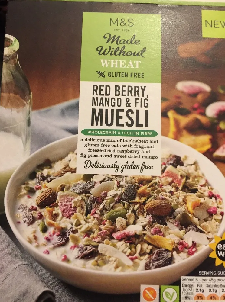 Muesli red berry Mango Fig