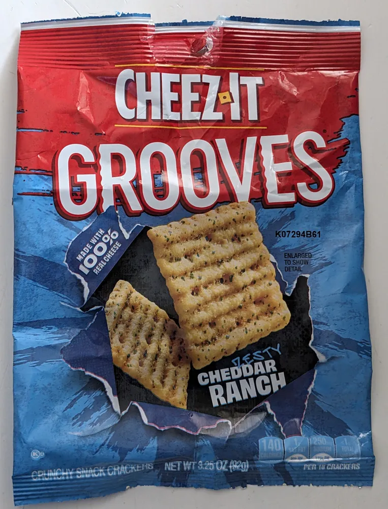 Cheez-It Grooves Zesty Cheddar Ranch