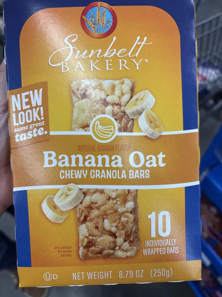 Banana oat chewy granola bars
