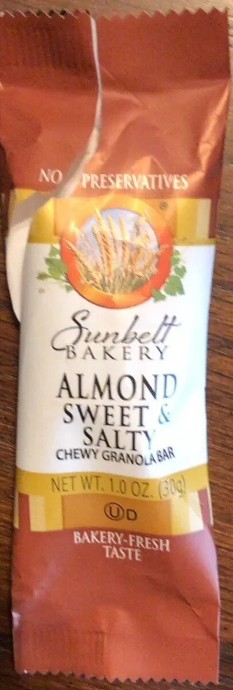 Sweet & Salty Almond Chewy Granola Bar