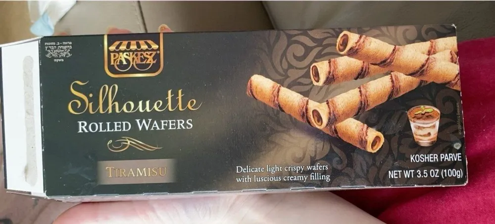 Silhouette Rolled Wafers