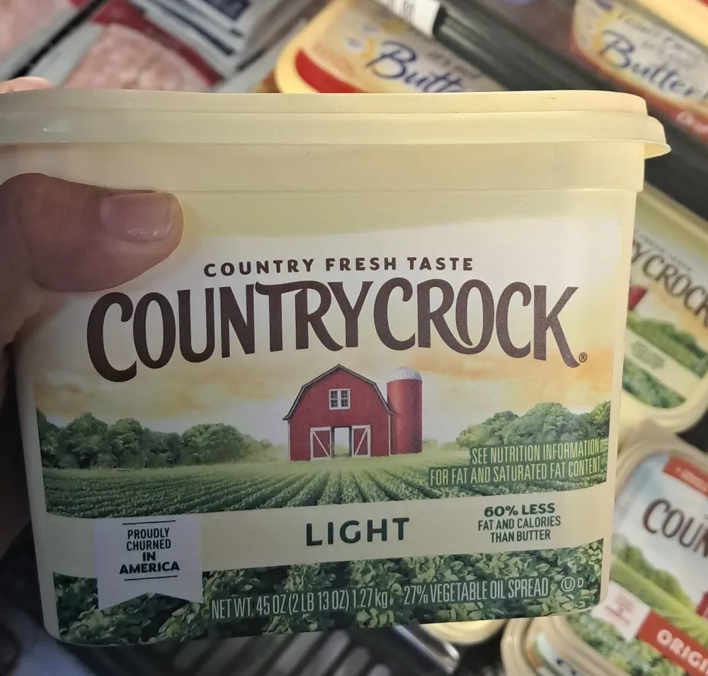 LIGHT VEGETABLE OIL SPREAD