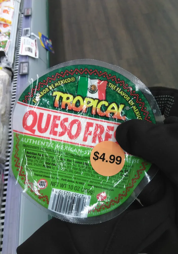 Queso Fresco Authentic Mexican-Style Fresh Cheese