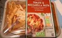 Tomato & mozzarella pasta