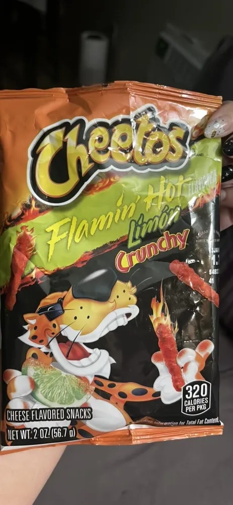 Flamin' Hot Limón Crunchy Cheese Flavored Snacks