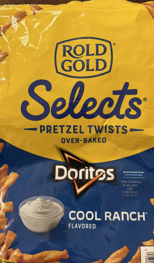 Selects Pretzel Twists