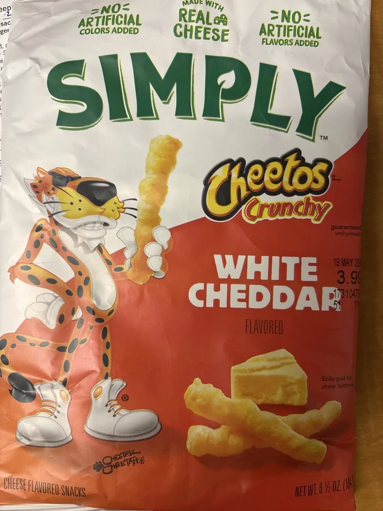 Simply Cheetos White Cheddar
