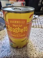Short Cut Spaghetti in a Juicy Tomato Sauce
