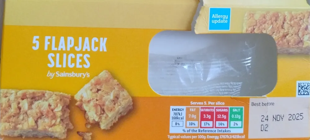 Oat flapjack slices
