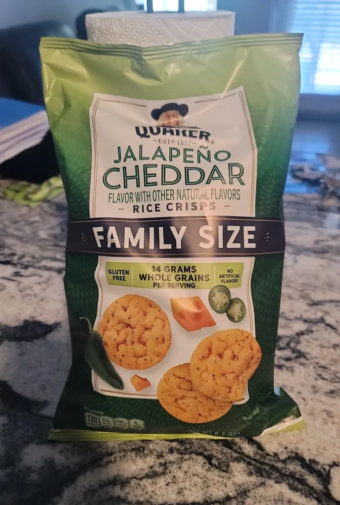 Jalapeño Cheddar Rice Crisps