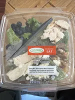 Berry Salad With Chicken