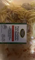 Pasta marinara with meatballs