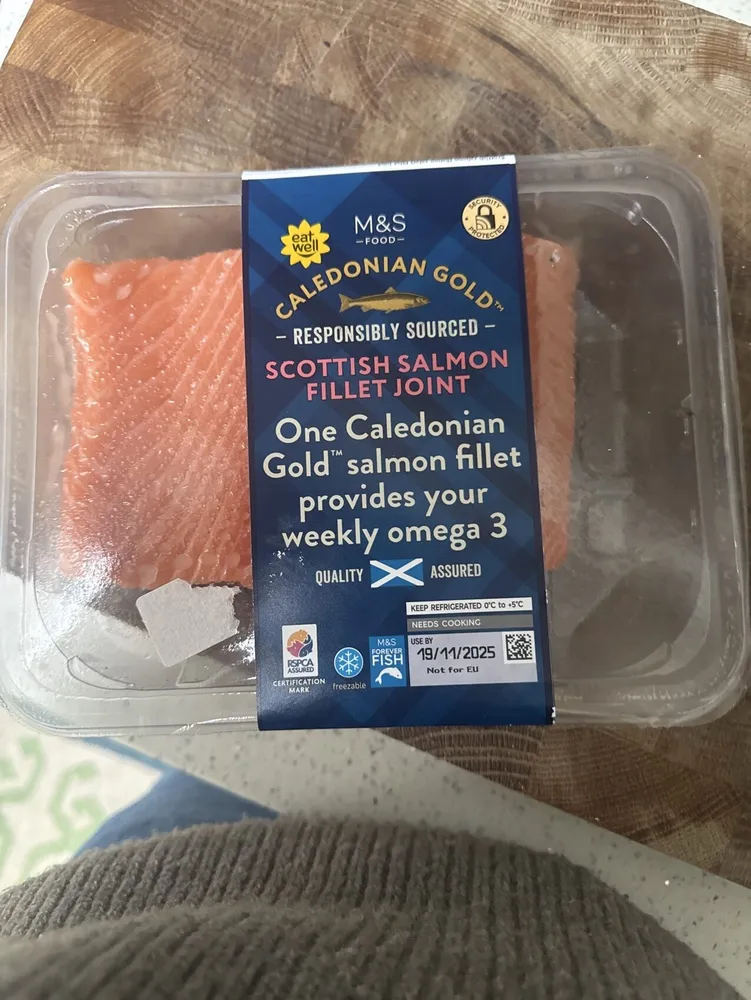Caledonian Gold Scottish Salmon Fillet