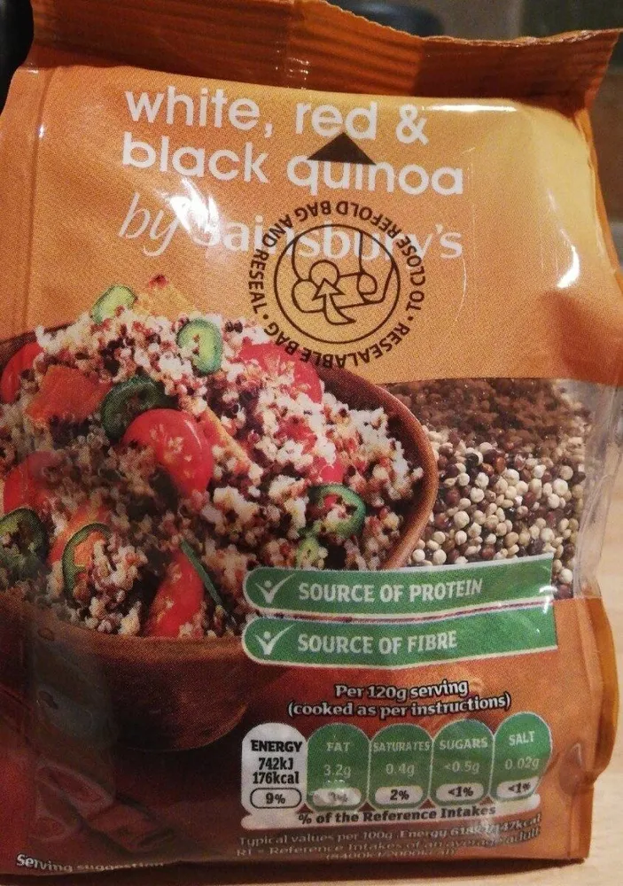 White, red and black Quinoa