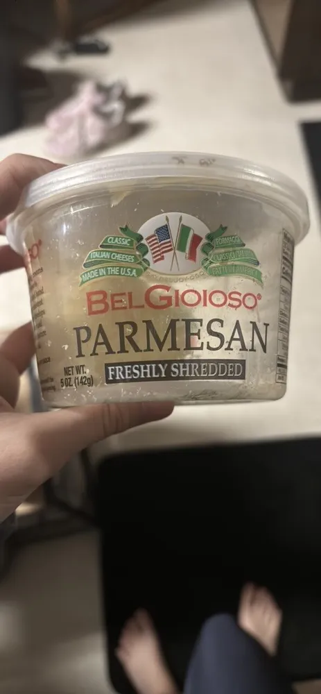 PARMESAN FRESHLY SHREDDED