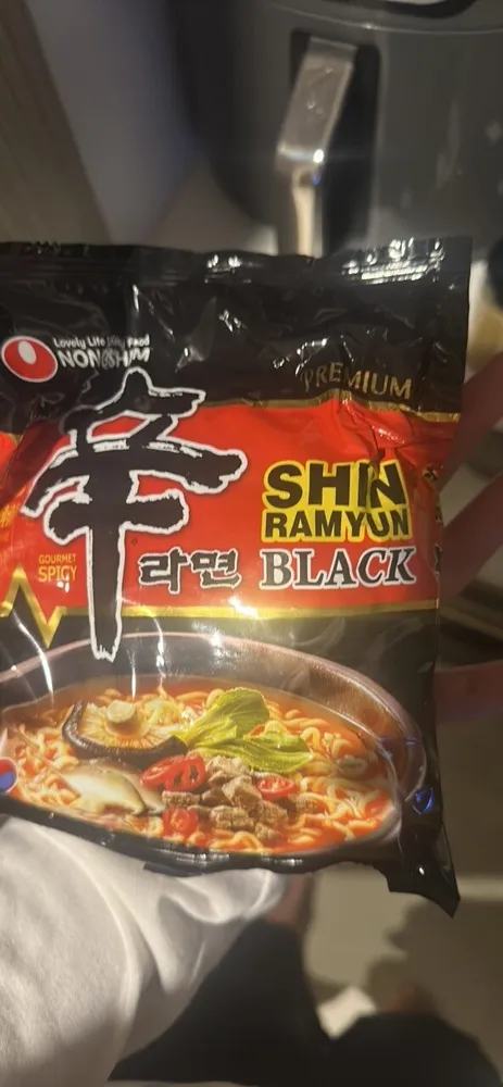 SHIN RAMYUN BLACK