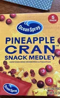 Pineapple Cran snack medley