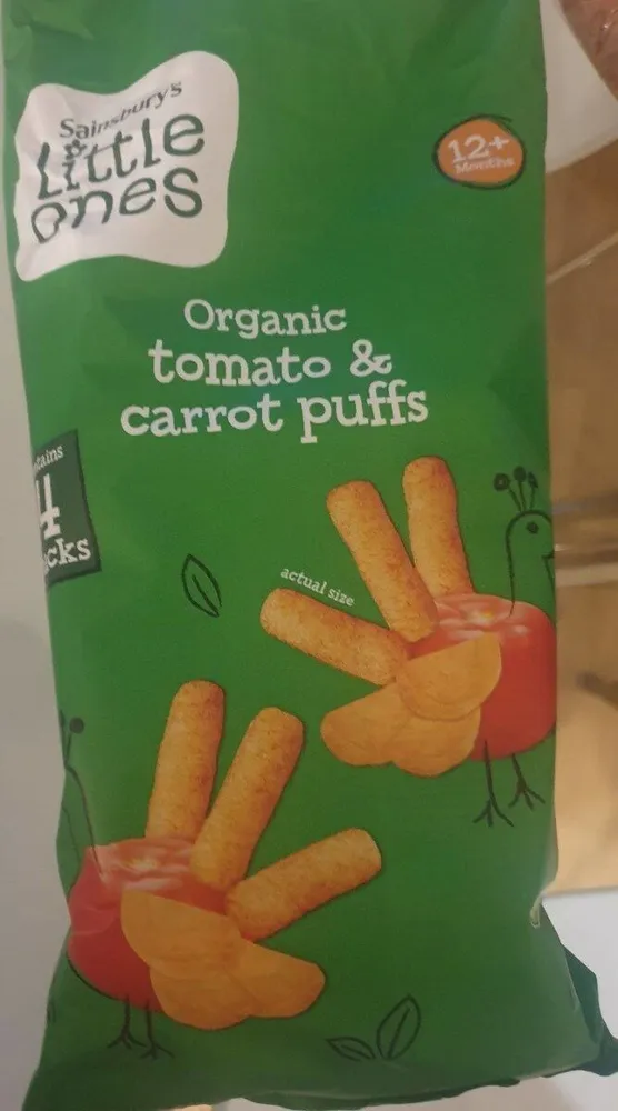 Organic tomato and carrot puffs