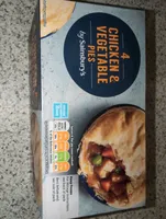 4 chicken and vegetable pies
