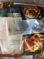 4 Salted Caramel & Chocolate Hot Cross Buns