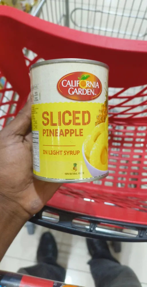 Sliced Pineapple (in light syrup)