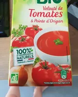 Velouté de tomates et pointe d'origan