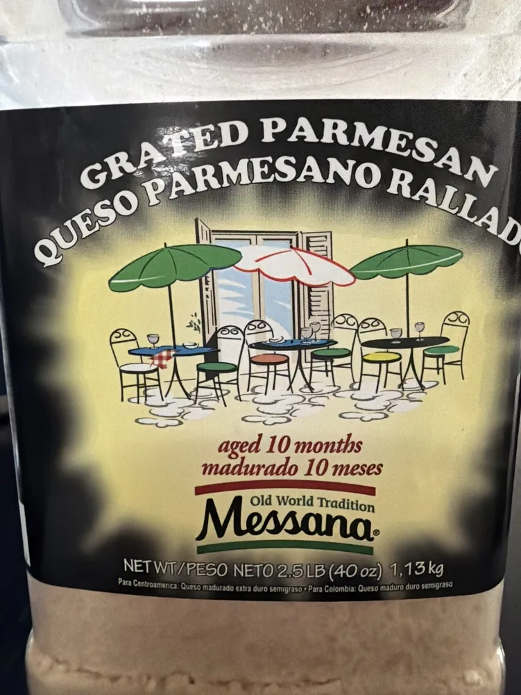 Queso parmesano rallado