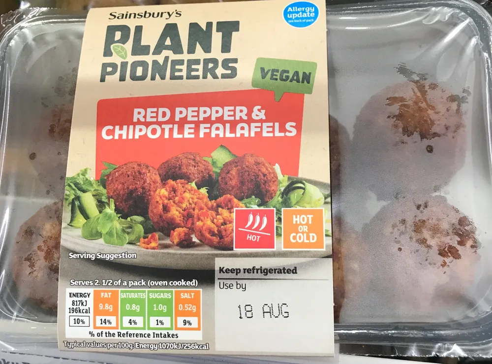 Red pepper & chiplote falafel