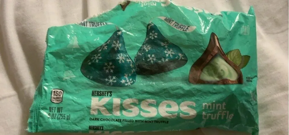 Hershey’s Kisses Mint Truffle