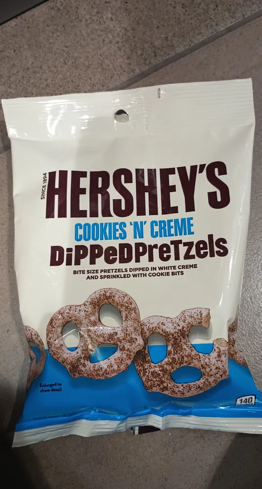 Cookies 'N' Creme Dipped Pretzels