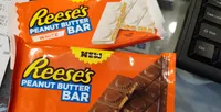 NEW Reese's PEANUT BUTTER BAR