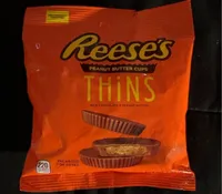 Peanut Butter Cups Thins Chocolate Candy & Peanut Butter