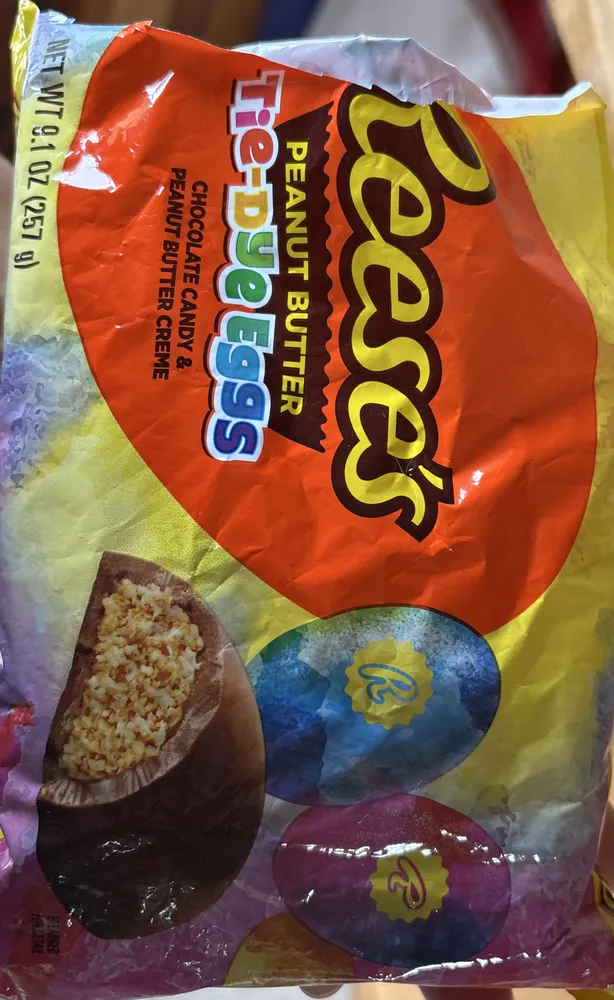 Reese’s Tye-dye-eggs