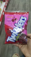 Twizzlers Nibs Cherry